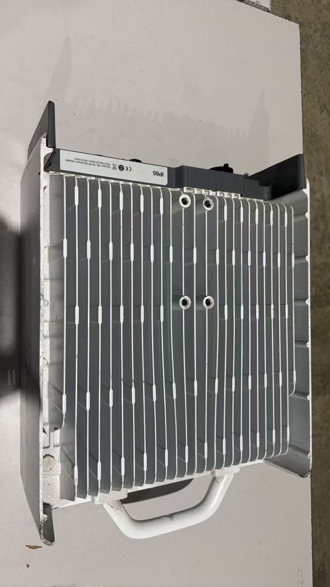 ERICSSON Radio 2219 B8 KRC 161 670/1